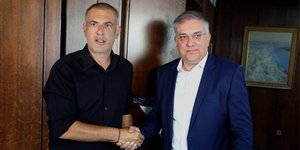 Τάκης Θεοδωρικάκος, Γιάννης Μώραλης