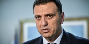 Βασίλης Κικίλιας πρόσωπο