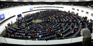 Το ευρωκοινοβούλιο έστειλε σήμερα σαφές μήνυμα στο Λονδίνο