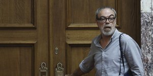 Ο Γιώργος Κυρίτσης διαφωνεί με τις εκκενώσεις των καταλήψεων
