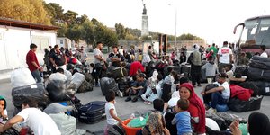 1.500 μετανάστες να μεταφερθούν στη Βόρεια Ελλάδα από την Μόρια