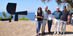 Το έργο «Αίγινα» του Μόραλη στη μόνιμη θέση του
