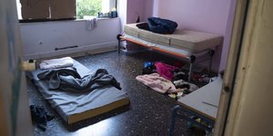Ενα από τα δωμάτια που έμενα οι μετανάστες