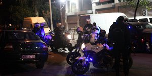 Αστυνομικοί με τις μηχανές τους