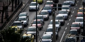 Μποτιλιάρισμα σε δρόμο της Αθήνας