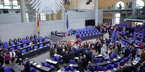 Πανοραμική εικόνα του ομοσπονδιακού κοινοβουλίου της Γερμανίας, της Μπούντεσταγκ