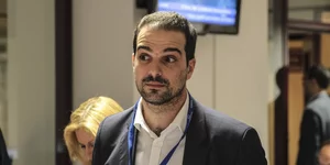 Ο επικεφαλής του τμήματος της Διεθνούς Αμνηστίας στην Ελλάδα, Γαβριήλ Σακελλαρίδης