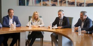 Η Φώφη Γεννηματά με τον Κ. Ζέρβα -Φωτογραφία: ΜΟΤΙΟΝΤΕΑΜ/ΓΙΩΡΓΟΣ ΚΩΝΣΤΑΝΤΙΝΙΔΗΣ