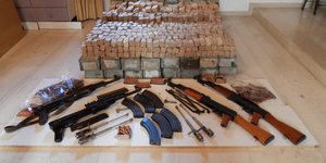 Καλάσνικοφ που βρήκε η αστυνομία
