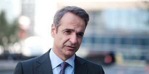 Ο Κυριάκος Μητσοτάκης κάνει δηλώσεις