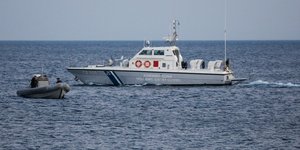 Σκάφος του λιμενικού