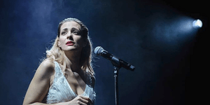 Η Νατάσα Μποφίλιου ανέβασε φωτογραφία με την αδελφή της