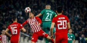 Φάση από ντέρμπι Παναθηναϊκός-Ολυμπιακός στο ΟΑΚΑ