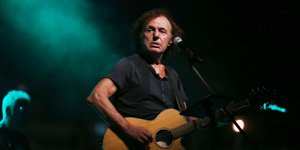 Ο Βασίλης Παπακωνσταντίνου