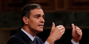 Ο υπηρεσιακός πρωθυπουργός της Ισπανίας, Πέδρο Σάντσεθ, σε ομιλία του στη βουλή