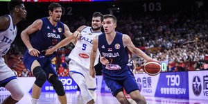 Φάση από τον αγώνα Σερβία-Ιταλία