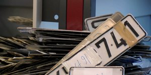 Οι ιδιοκτήτες ΙΧ που δεν επιθυμούν να πληρώσουν τέλη κυκλοφορίας 2020 μπορούν να καταθέσουν τις πινακίδες 