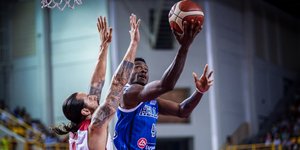 Οι διαιτητές της πρεμιέρας της Εθνικής -Φωτογραφία: Eurokinissi