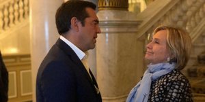 Ο Αλέξης Τσίπρας με τη Χίλαρι Κλίντον