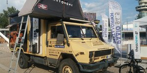 Τζιπ με σκηνή