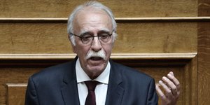 Αποστάσεις Βίτσα από Παπαγγελόπουλο