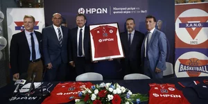 Ο ΗΡΩΝ Μεγάλος Χορηγός της Χ.Α.Ν.Θ.