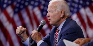 Ο διεκδικητής του χρίσματος των Δημοκρατικών για την προεδρία, Τζο Μπάιντεν σε ομιλία του στο Λας Βέγκας στις 2/10/2019