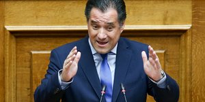 Επίθεση του Αδωνι Γεωργιάδη στον Νίκο Παπά για τις επενδύσεις