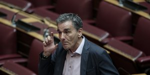 Απάντηση Τσακαλώτου σε Τόμσεν για τα πρωτογενή πλεονάσματα
