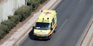 ΕΚΑΒ για τροχαία ατυχήματα