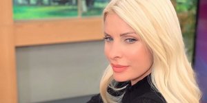 Η Ελένη Μενεγάκη ενθουσιάστηκε με το πρώτο θεατρικό έργο του Γιώργου Καπουτζίδη