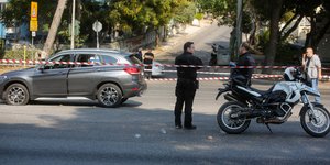 Οι δράστες στην ενέδρα στο Χαϊδάρι γάζωσαν με καλάσνικοφ το αυτοκίνητο του θύματος