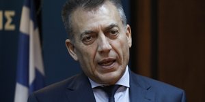 Γιάννης Βρούτσης με ανοιχτό στόμα