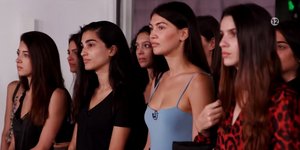 Πώς θα αντιδράσουν οι κοπέλες του GNTM 2, μόλις δουν το νέο τους look στον καθρέφτη;