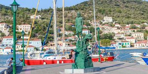 λιμάνι Ιθάκη αγαλμα