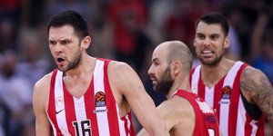 KAE Ολυμπιακός: Ο Κάιρις νέος βοηθός του Κεζμούρα