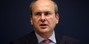 Κωστής Χατζηδάκης κοντινό πλάνο