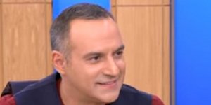 Ο Κρατερός Κατσούλης μίλησε στην Ελένη Μενεγάκη για το πρόβλημα υγείας που αντιμετώπισε