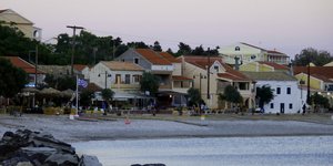Οθωνοί λιμάνι σημαιες