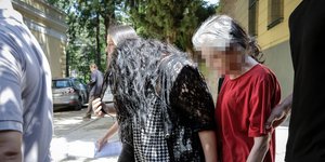 Η μητροκτόνος και η μητέρα της