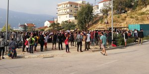 «Καζάνι που βράζει» η Σάμος: Κλειστό το δημαρχείο