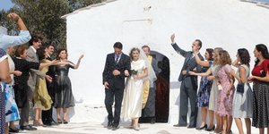 Ο γάμος της Ελένης και του Σέργιου από τη σειρά «Άγριες Μέλισσες»