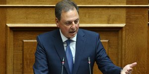 Ο Σπήλιος Λιβανός μιλάει στη Βουλή
