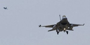 Νέες υπερπτήσεις τουρκικών F-16 πάνω από τη Ρω