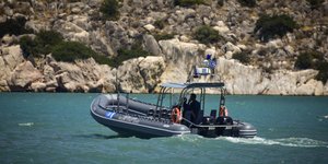 Βαρκα λιμενικου