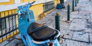 Βέσπα στους δρόμους της Αθήνας