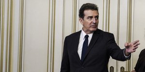 Ο Μιχάλης Χρυσοχοΐδης θα πάει να δει το Joker με τον 15χρονο γιο του