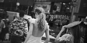 Μοντελο dior δρομοι Νεα Υορκη απο το Λιντμπεργκ