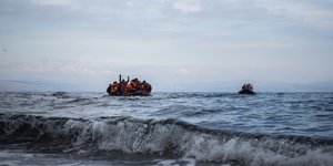 Σκάφη με μετανάστες προσεγγίζουν καθημερινά τα ελληνικά νησιά στο ανατολικό Αιγαίο