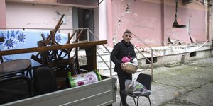 Aλβανία μετά τον σεισμό